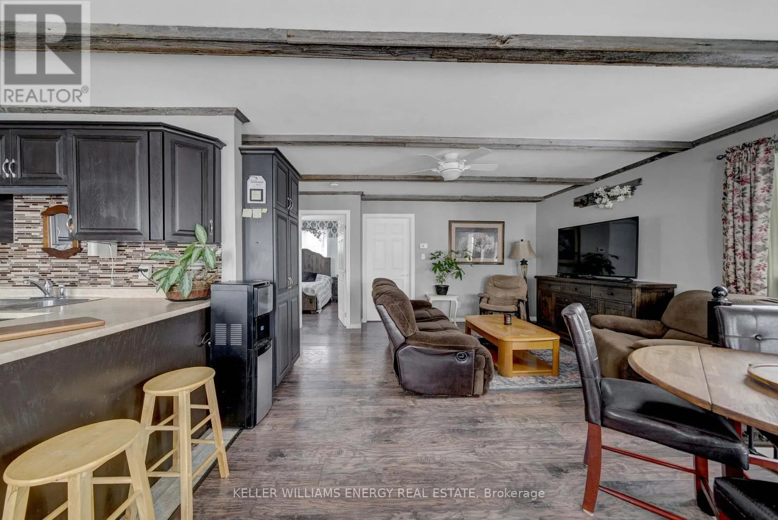 516 ALLISON ROAD