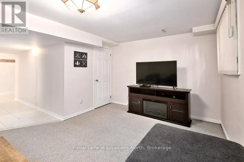 38 - 146 SETTLERS WAY, #38