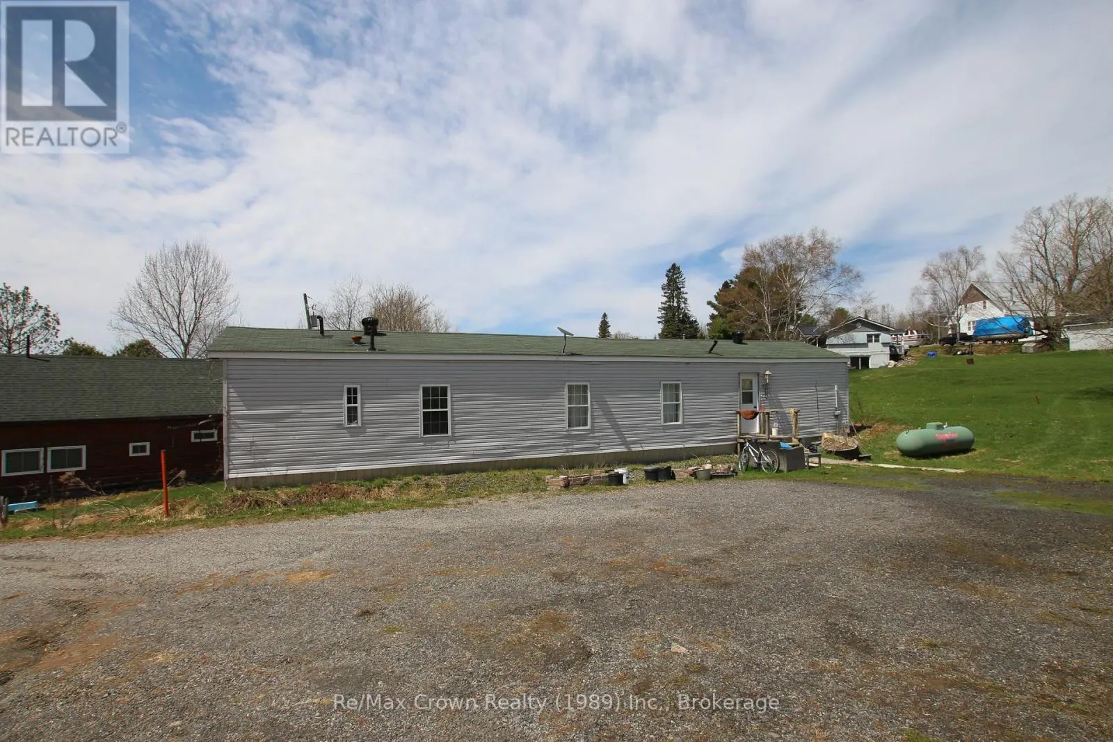 85/84 WILSON LAKE ROAD