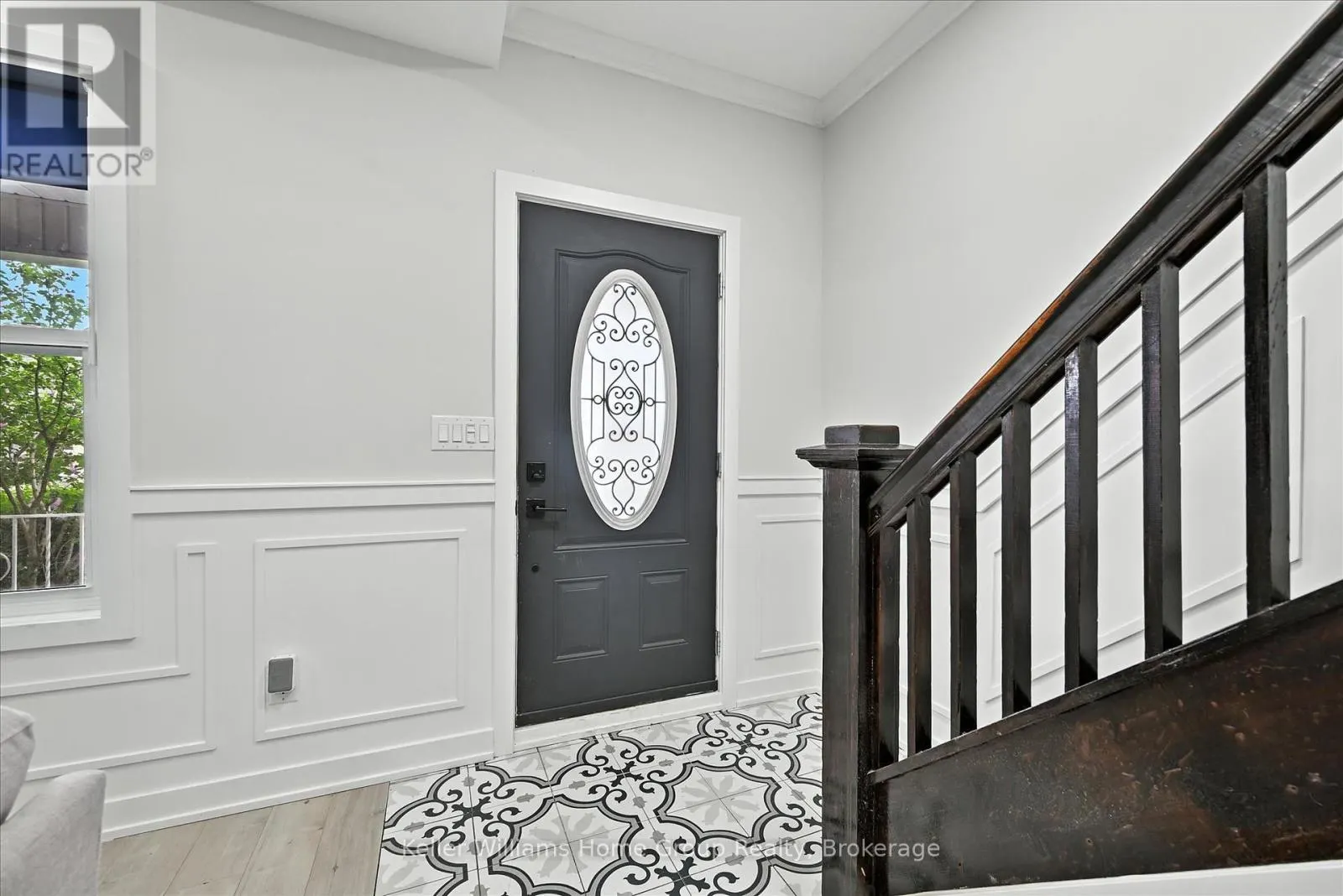 82 ROSEMONT AVENUE