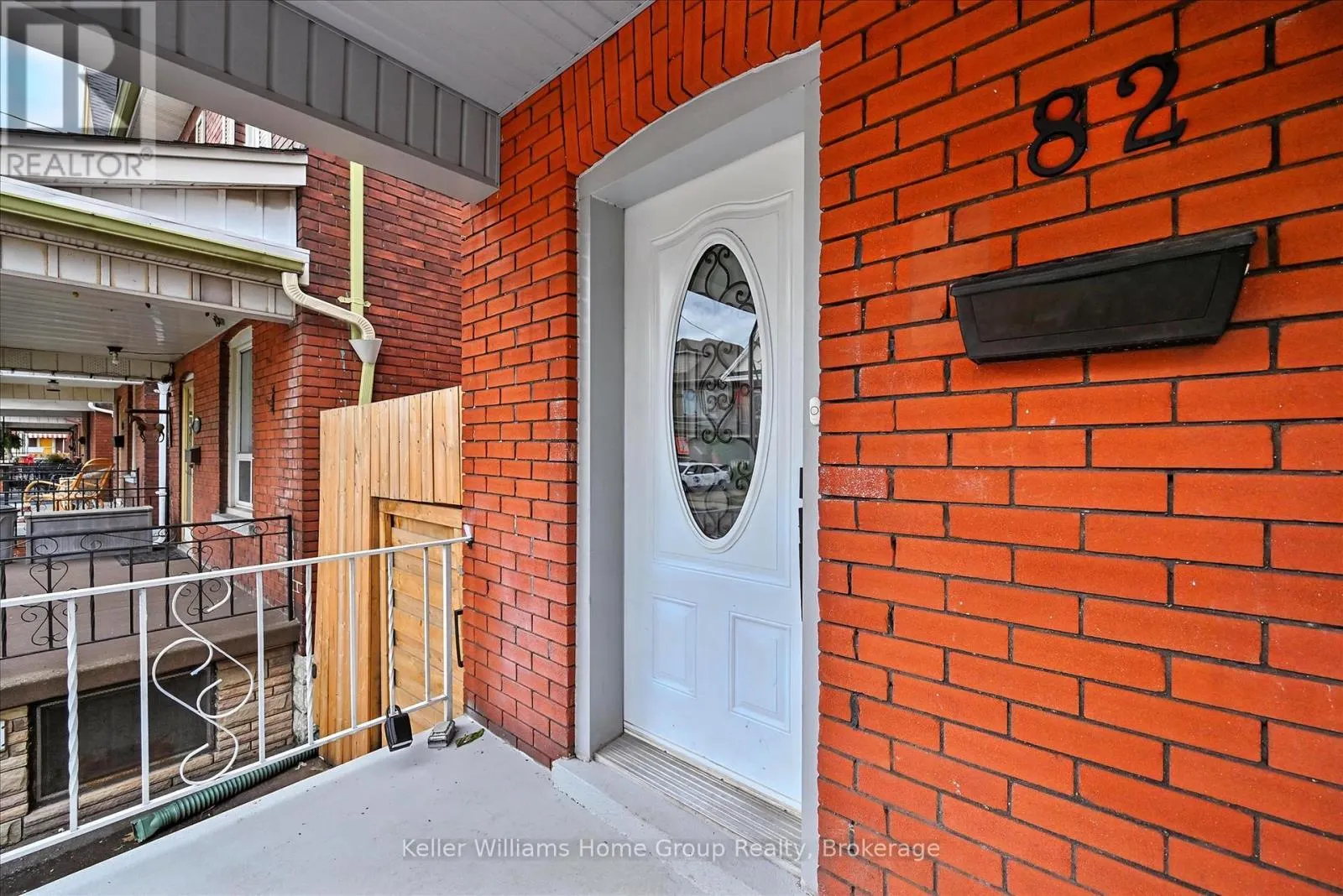 82 ROSEMONT AVENUE