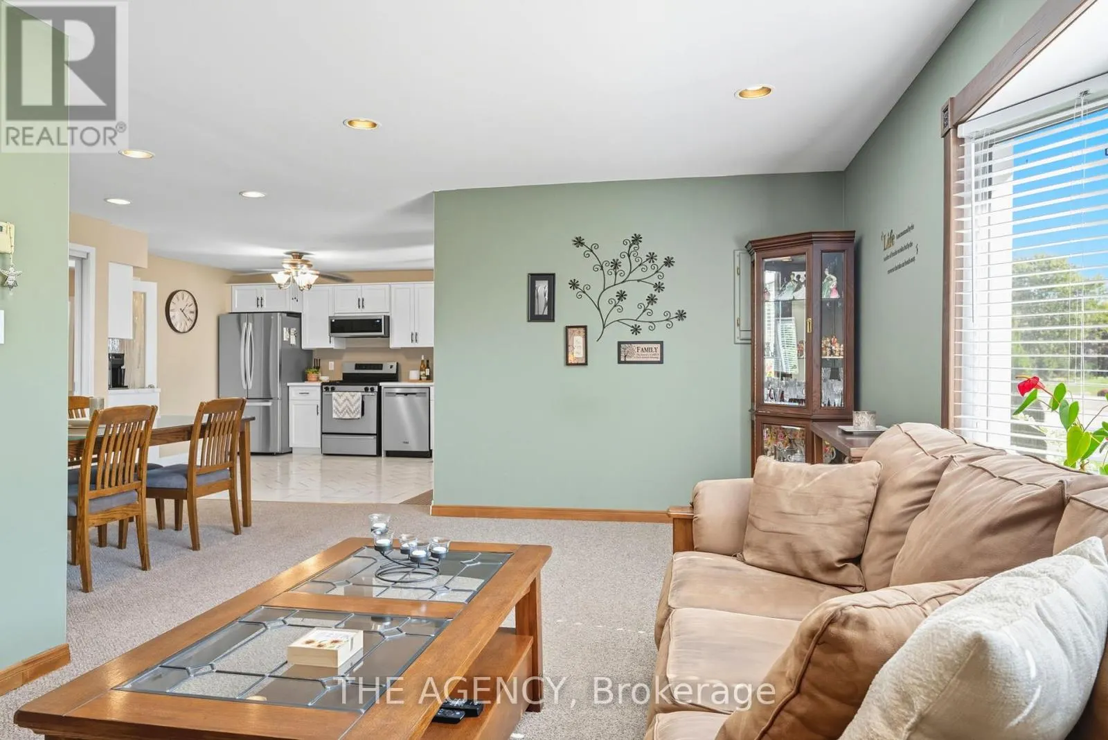 6359 LYONS CREEK ROAD
