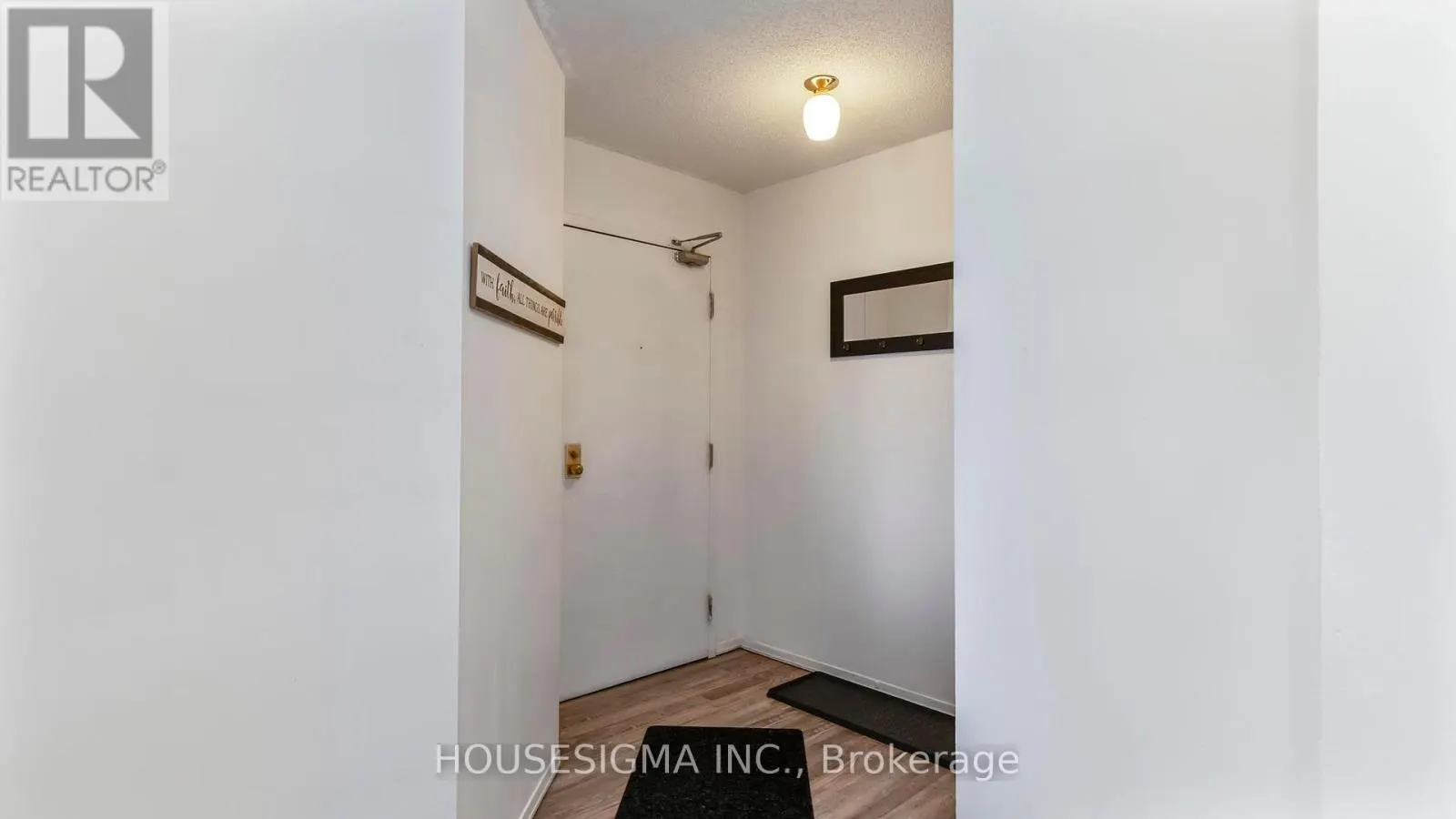 903 - 860 COMMISSIONERS ROAD E, #903
