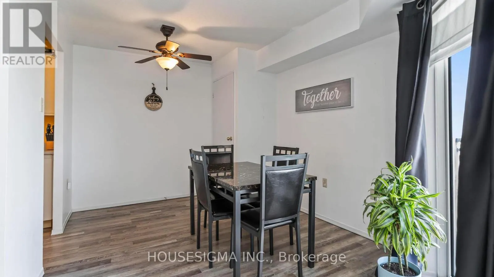 903 - 860 COMMISSIONERS ROAD E, #903