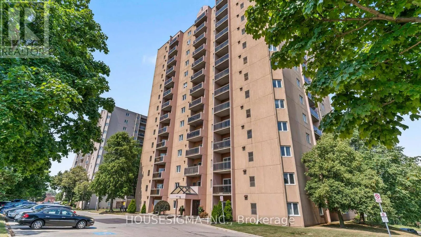 903 - 860 COMMISSIONERS ROAD E, #903