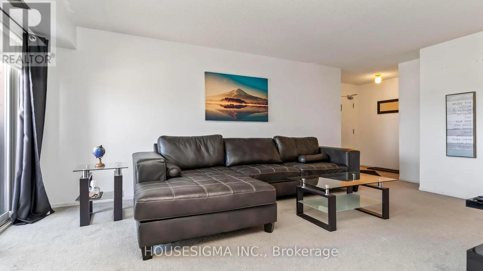 903 - 860 COMMISSIONERS ROAD E, #903