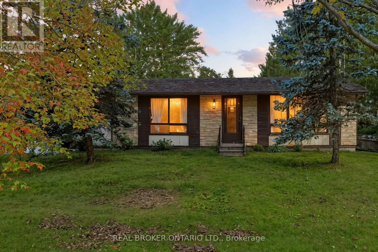 2627 DONNELLY DRIVE