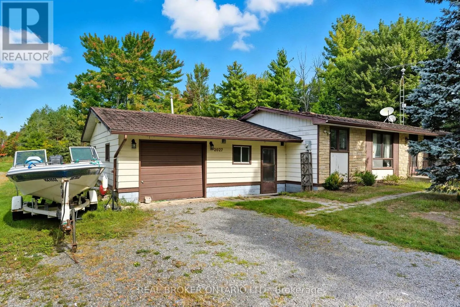 2627 DONNELLY DRIVE