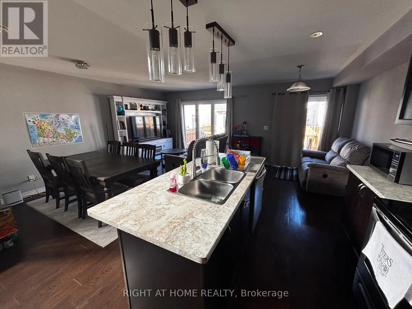 1427 MONARCH DRIVE