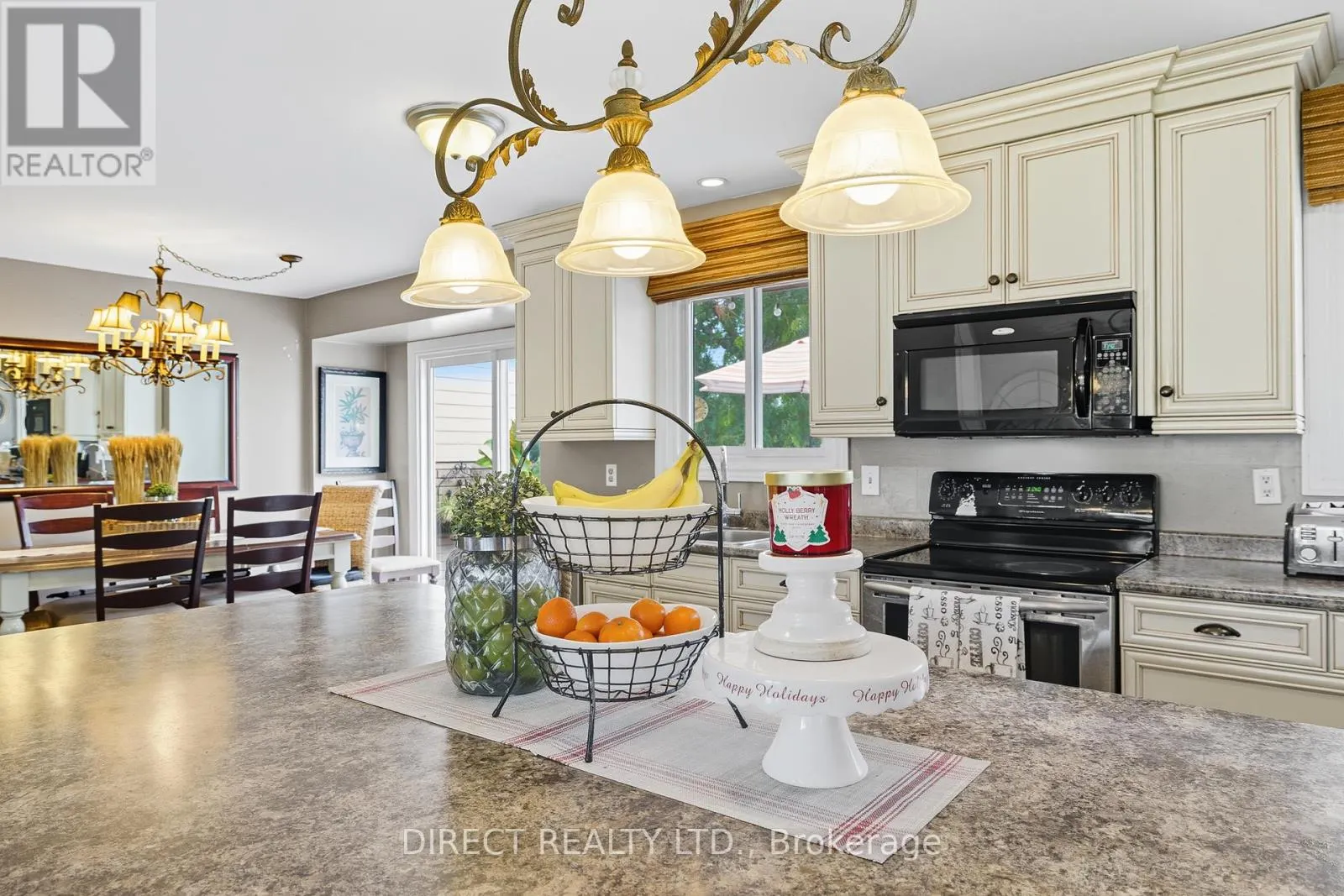 63 BAYLEA DRIVE