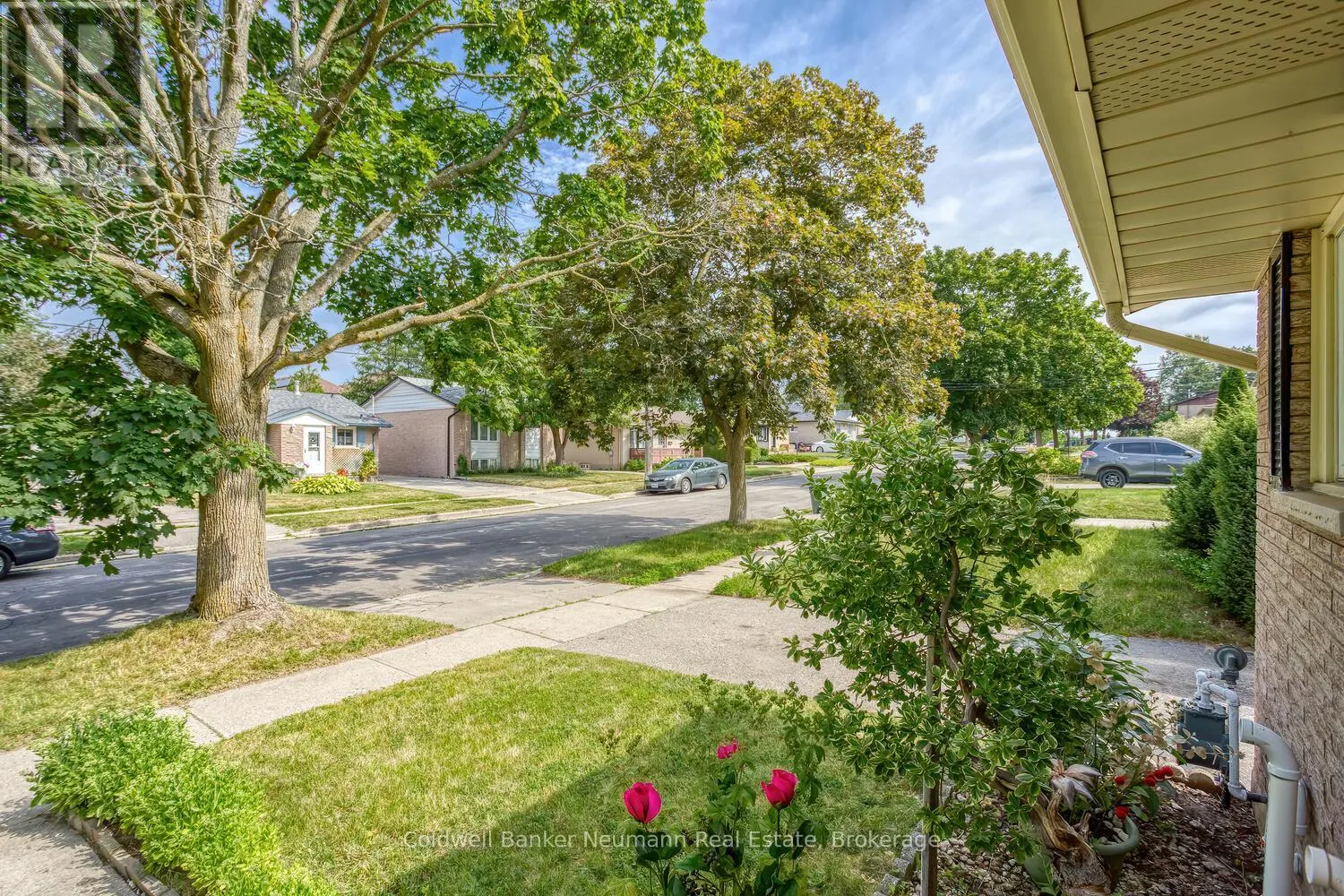 169 COUNTRY CLUB DRIVE