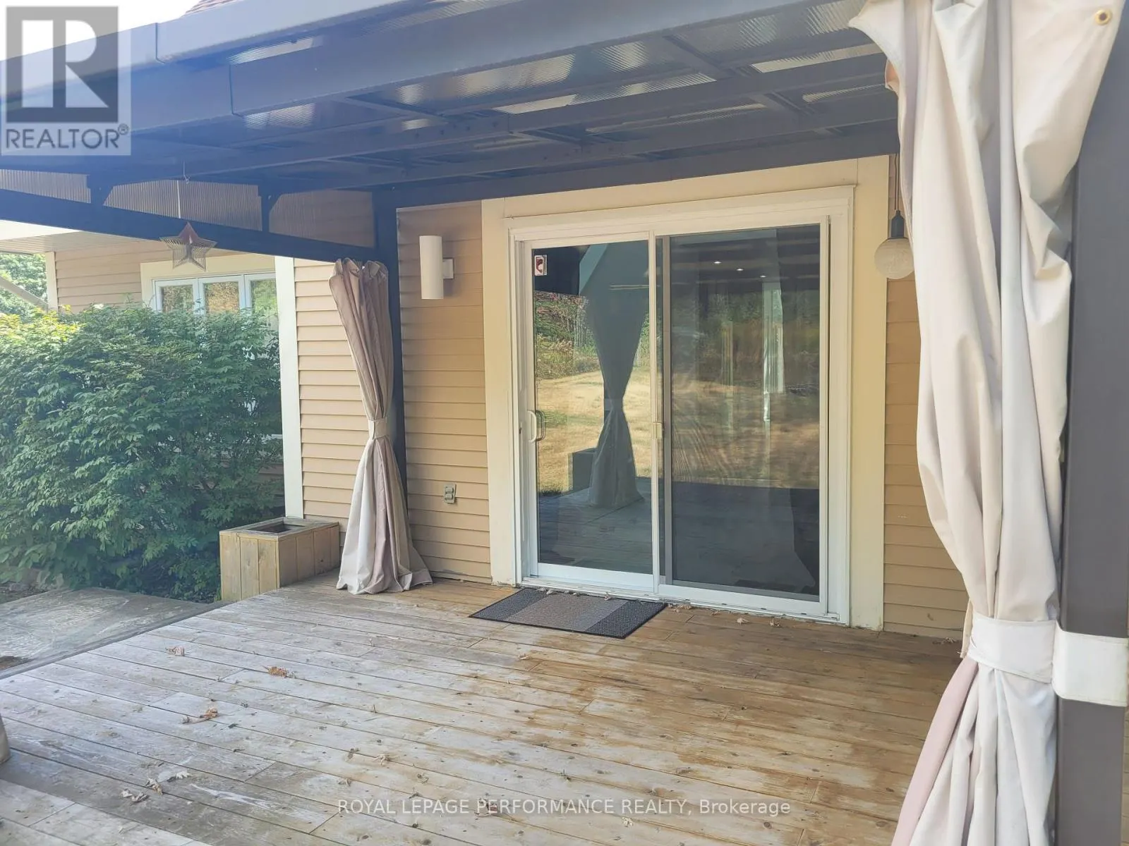 136B GLENNCASTLE DRIVE