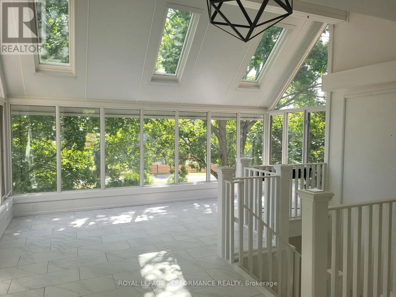136B GLENNCASTLE DRIVE