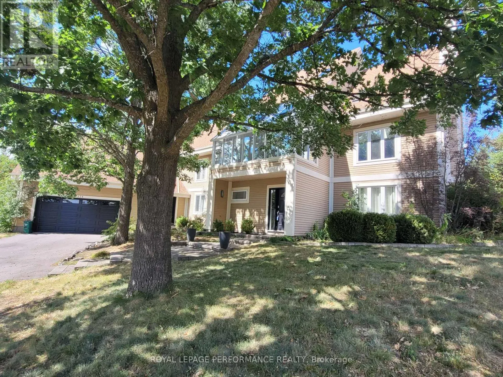 136B GLENNCASTLE DRIVE