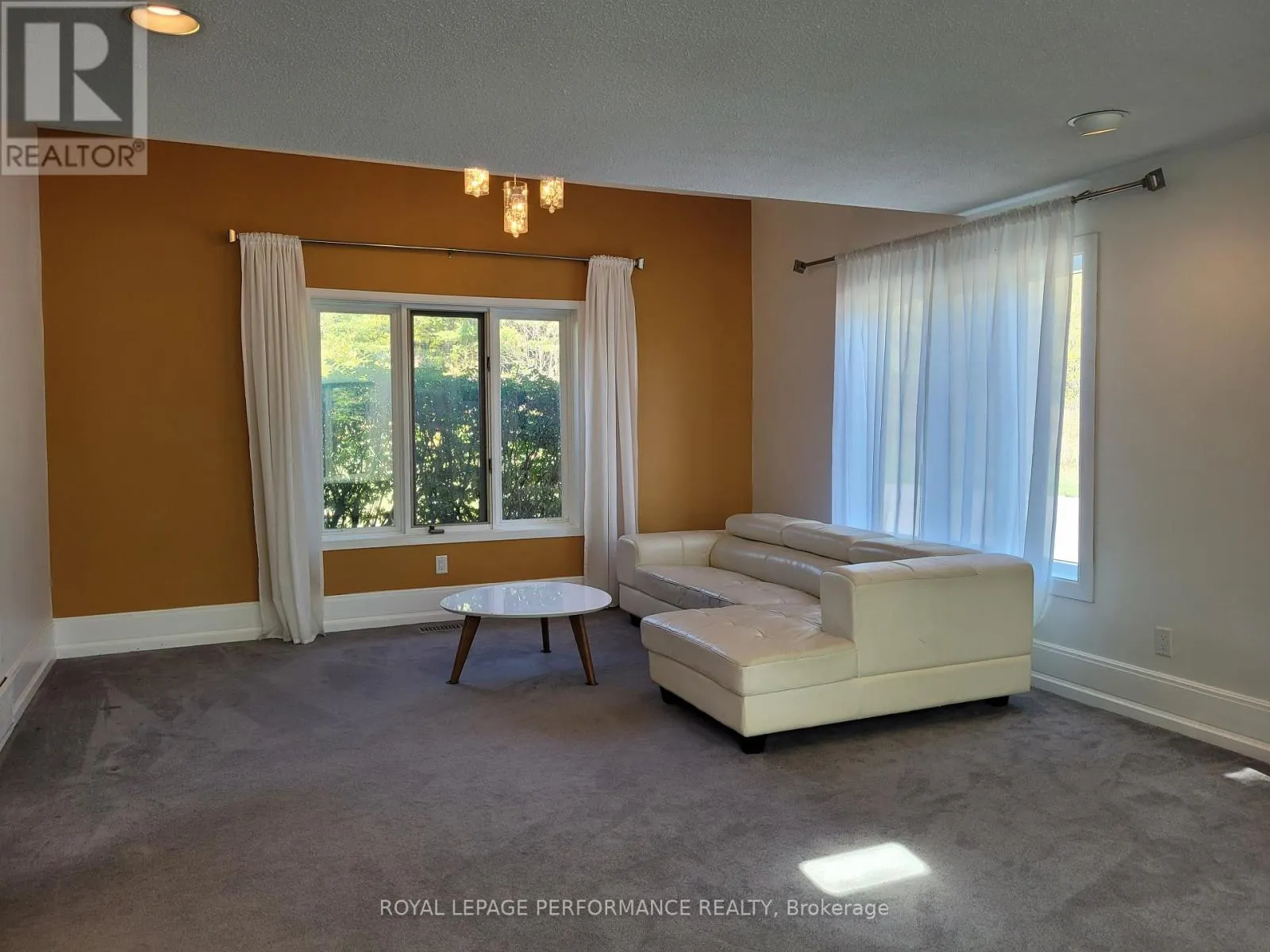 136B GLENNCASTLE DRIVE