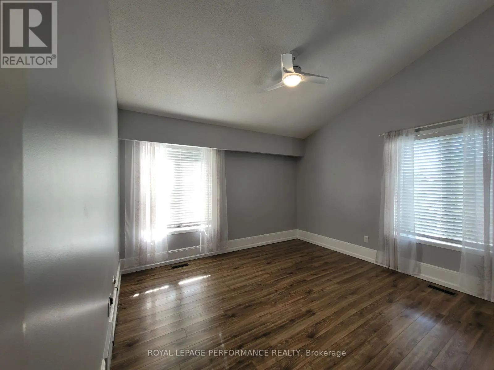 136B GLENNCASTLE DRIVE