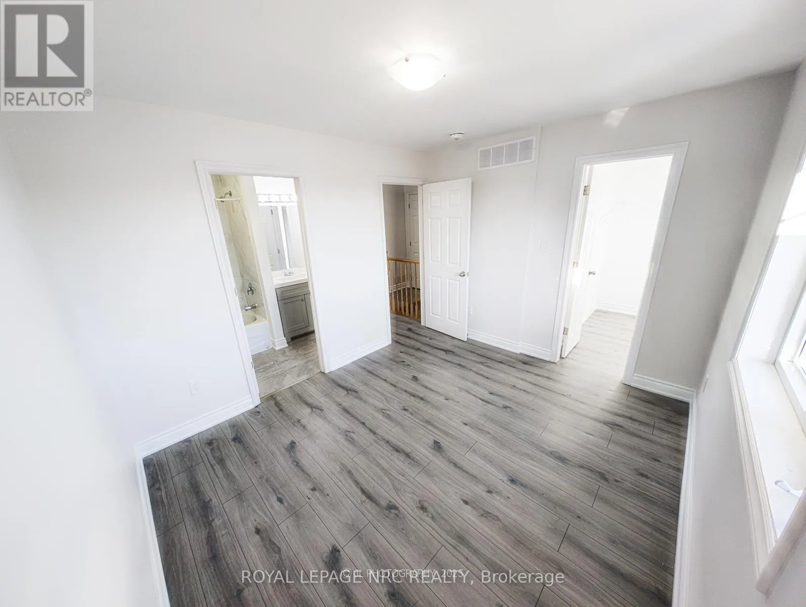 2 - 17 EAST STREET, #2