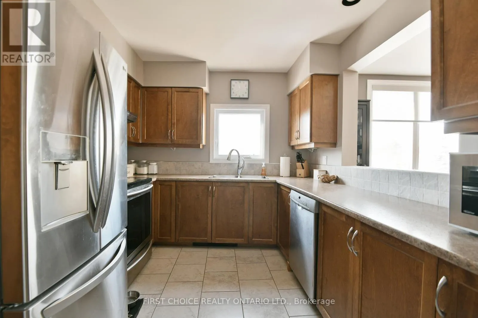 104 - 175 WOODBINE PLACE