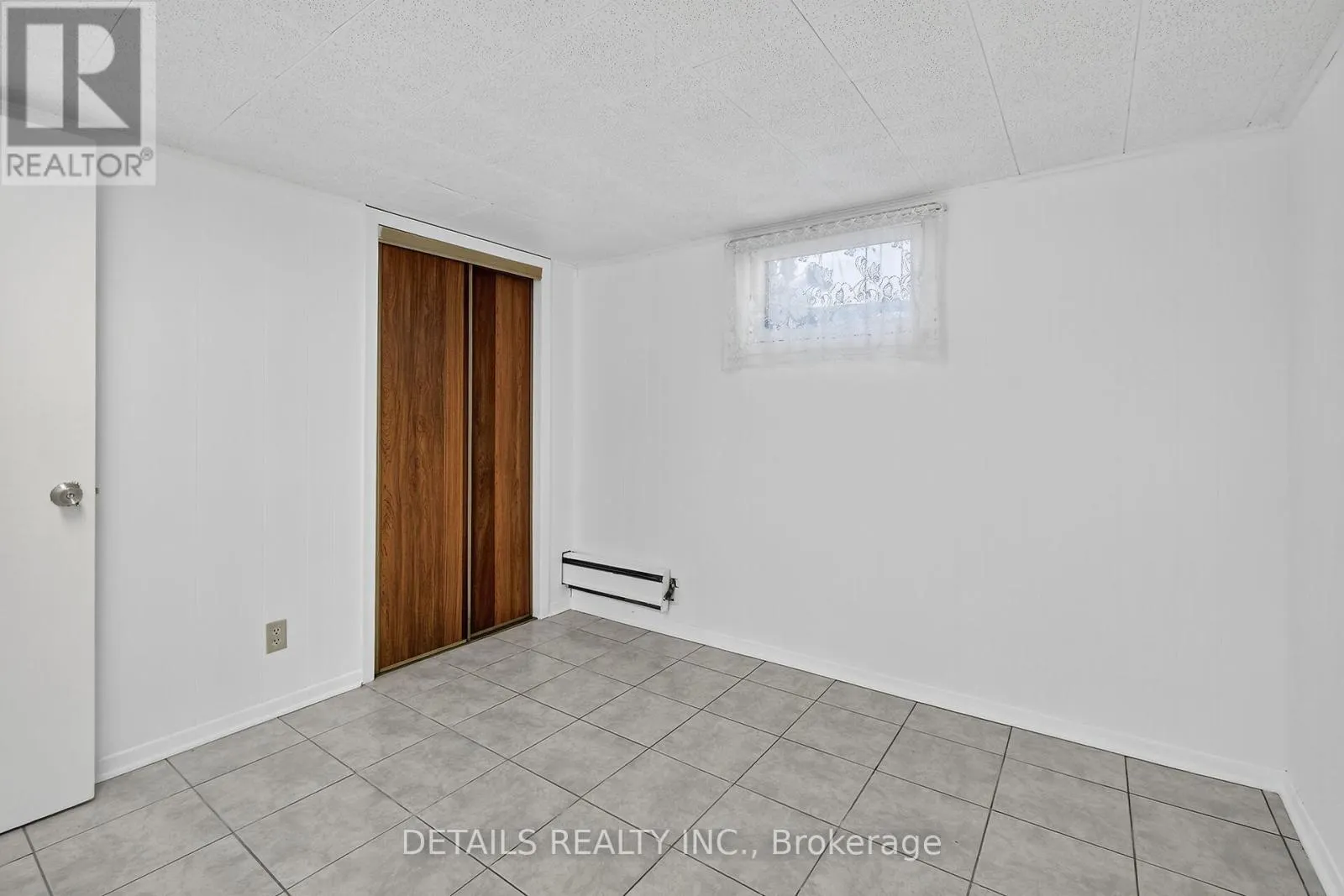 289 AMIENS STREET