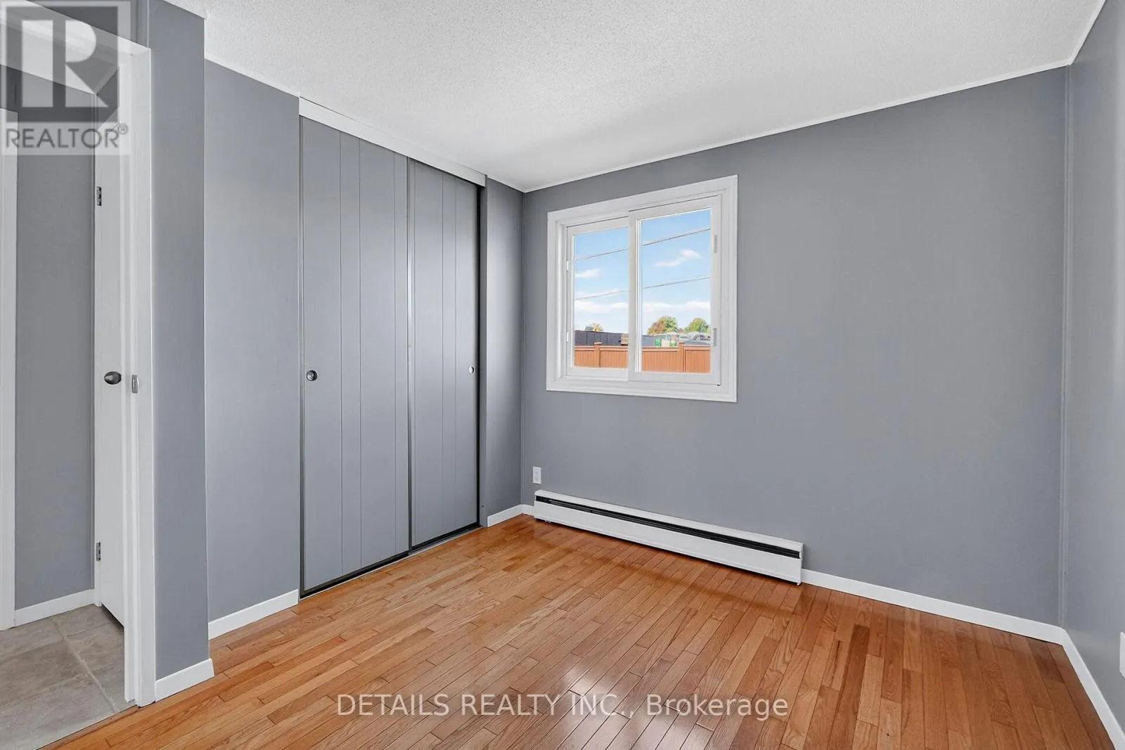 289 AMIENS STREET