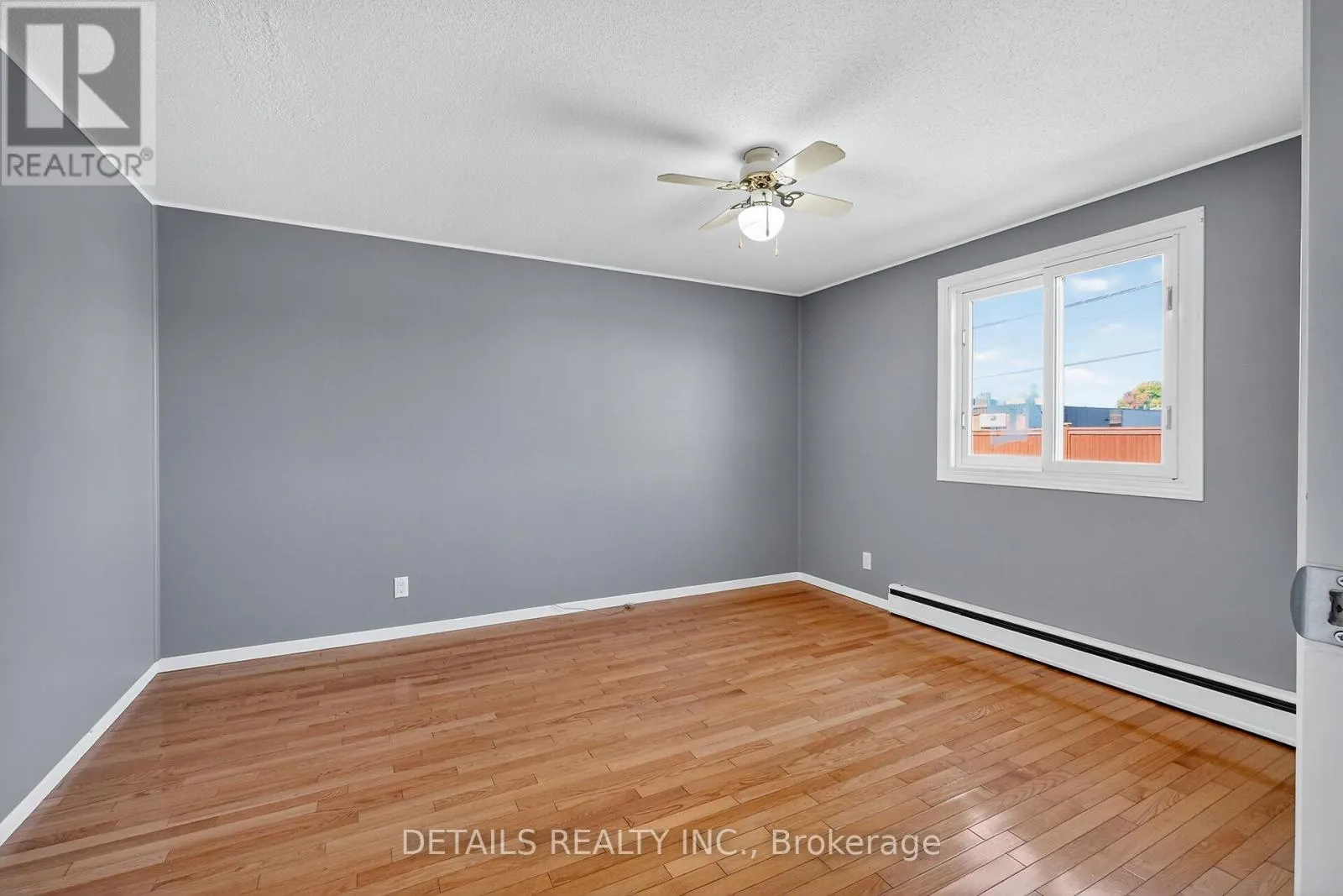 289 AMIENS STREET