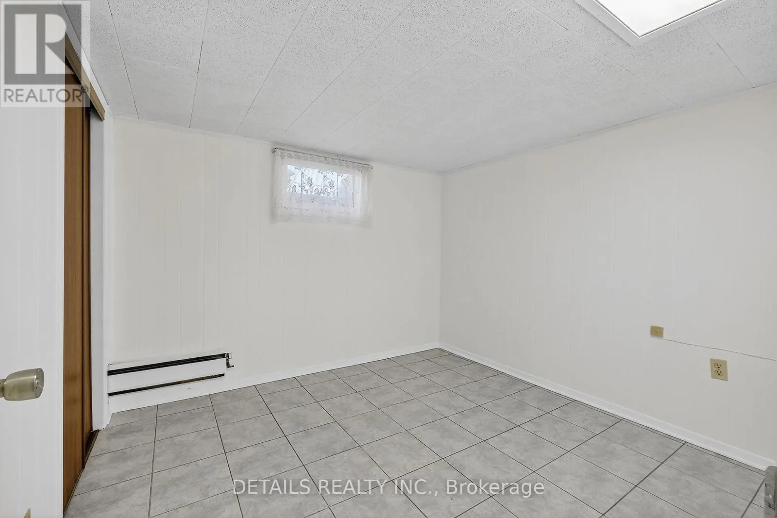 289 AMIENS STREET