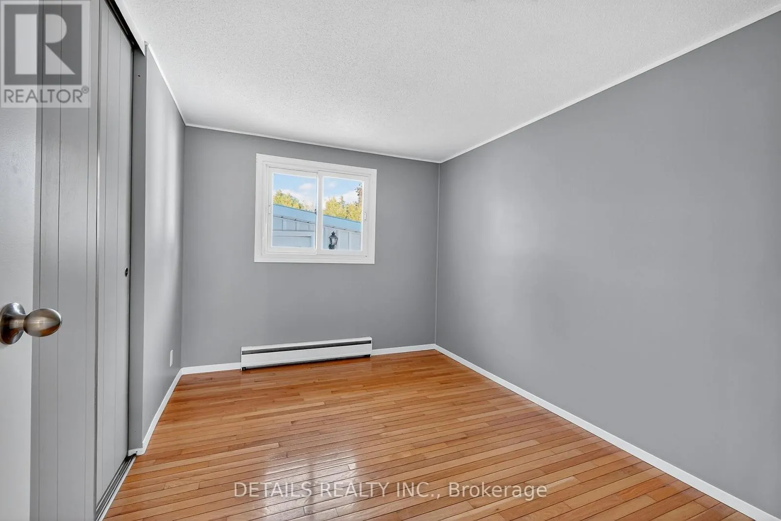 289 AMIENS STREET