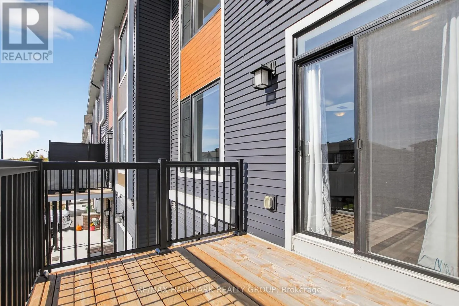 342 RAHEEN COURT