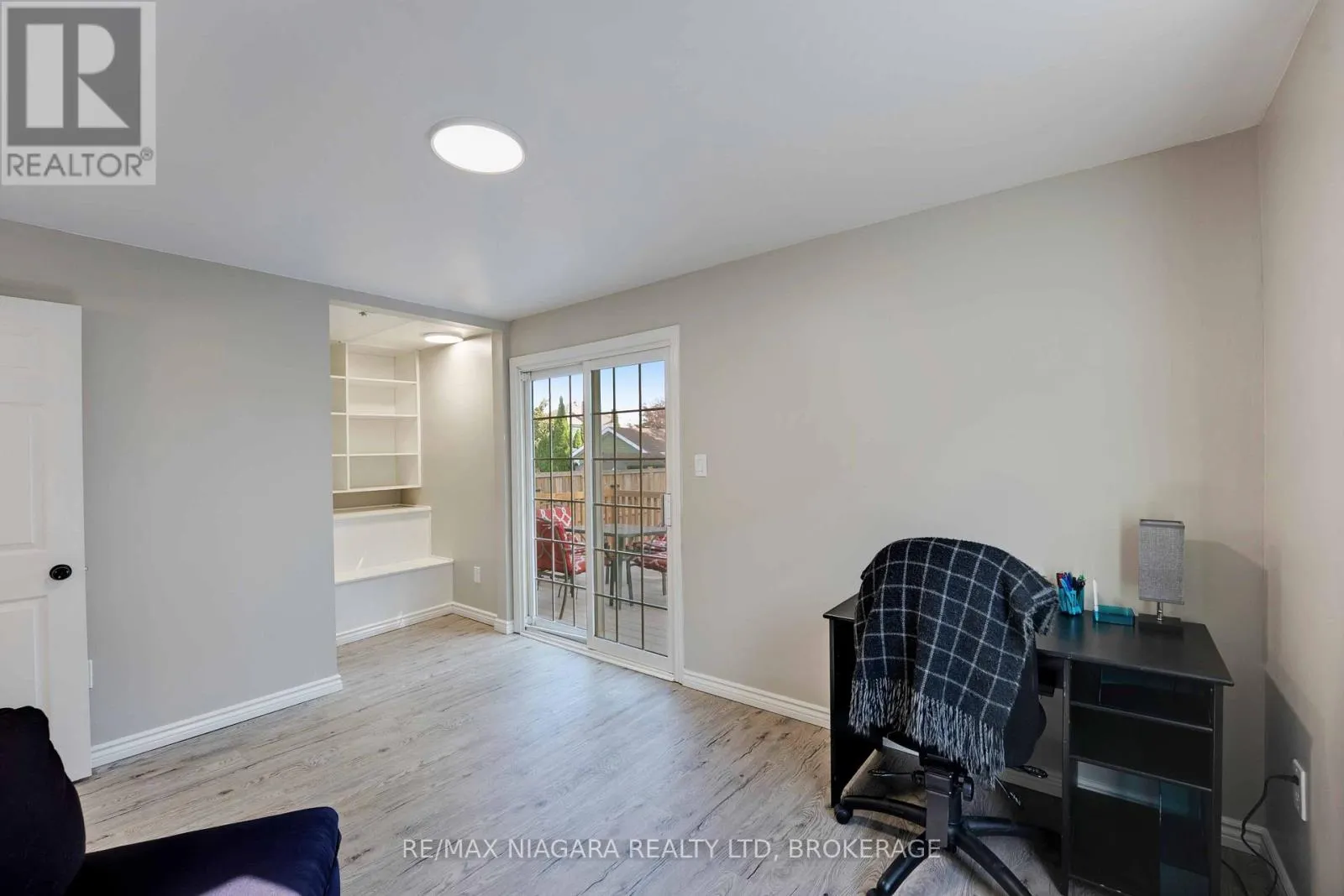 90 PLEASANT AVENUE