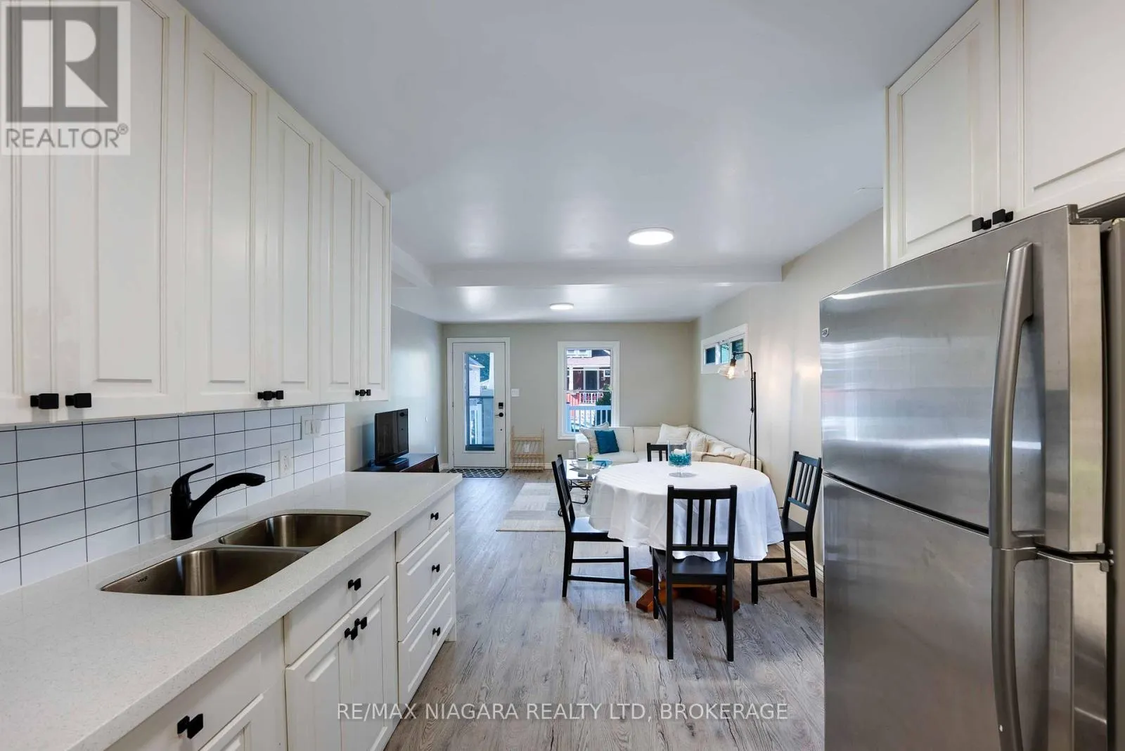 90 PLEASANT AVENUE