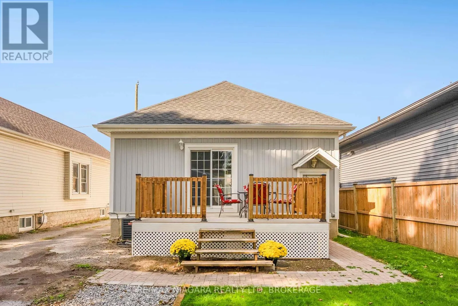 90 PLEASANT AVENUE