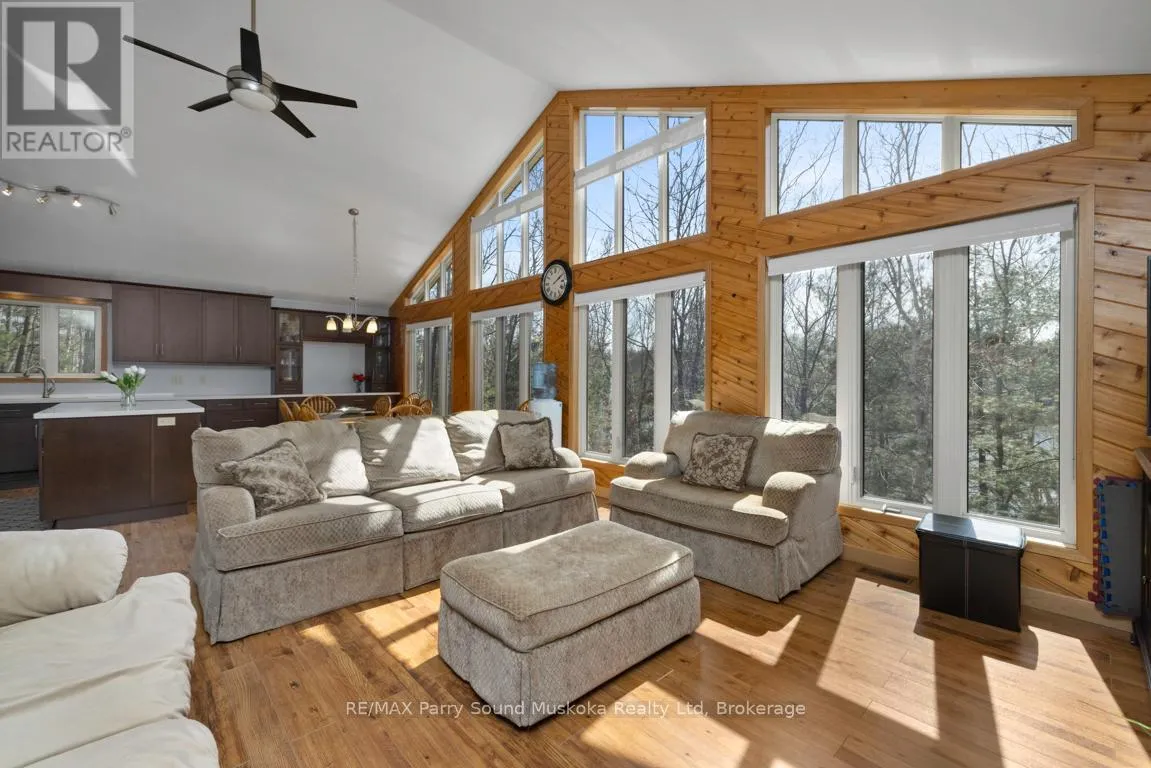 38 SHEBESHEKONG ESTATES ROAD S