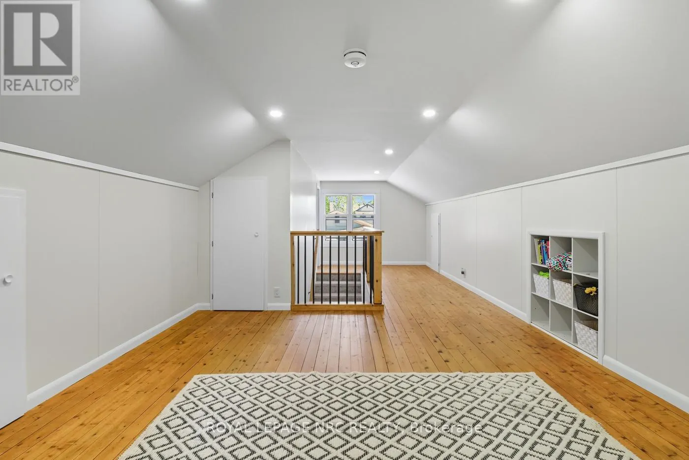 3754 HIGHLAND DRIVE