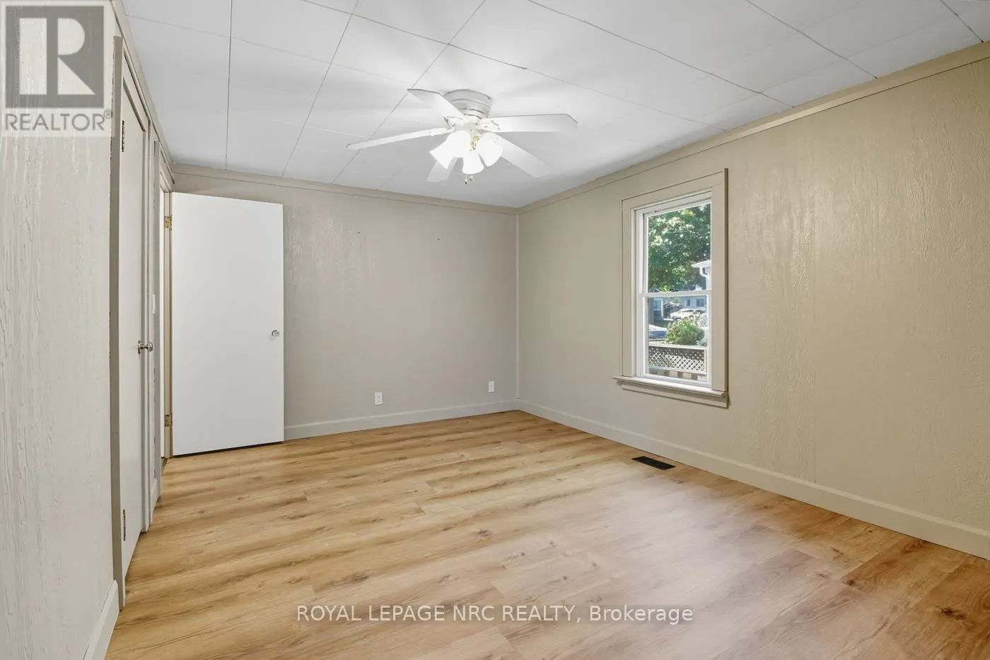 3754 HIGHLAND DRIVE