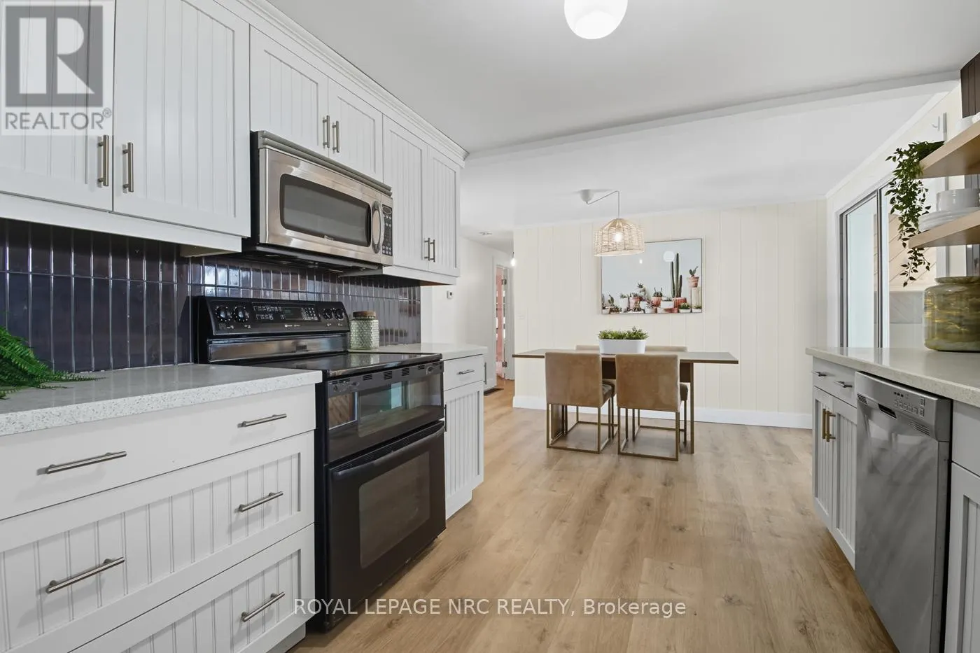 3754 HIGHLAND DRIVE