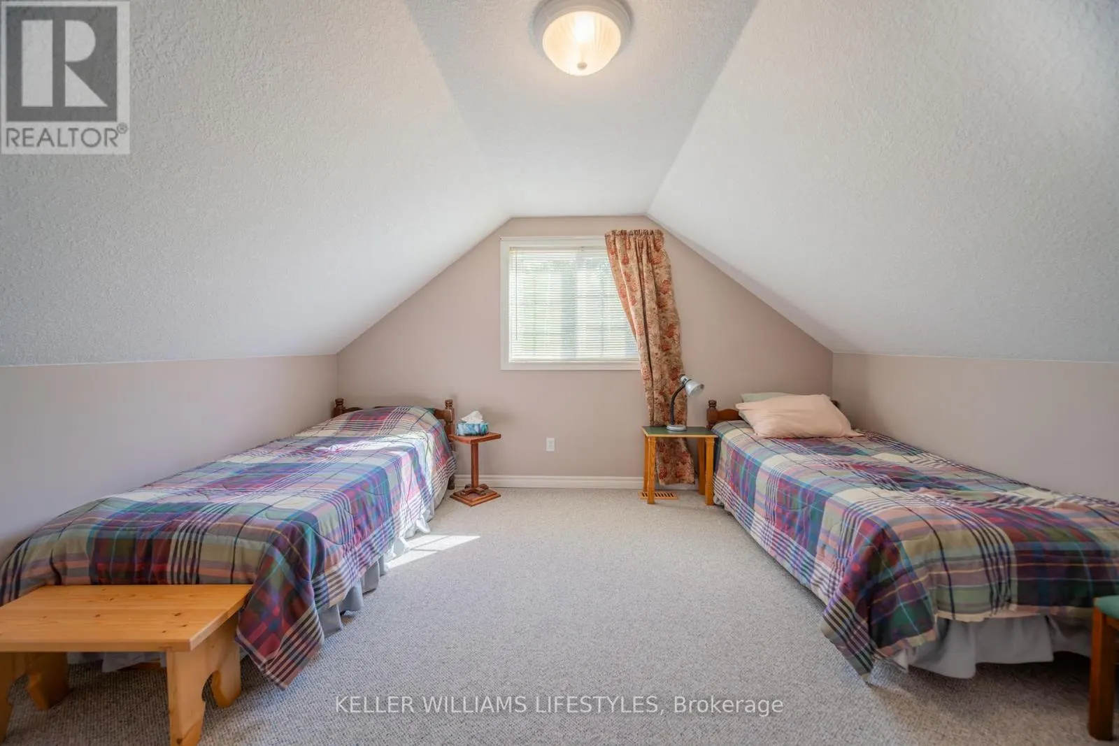 13 DUCHARME CRESCENT