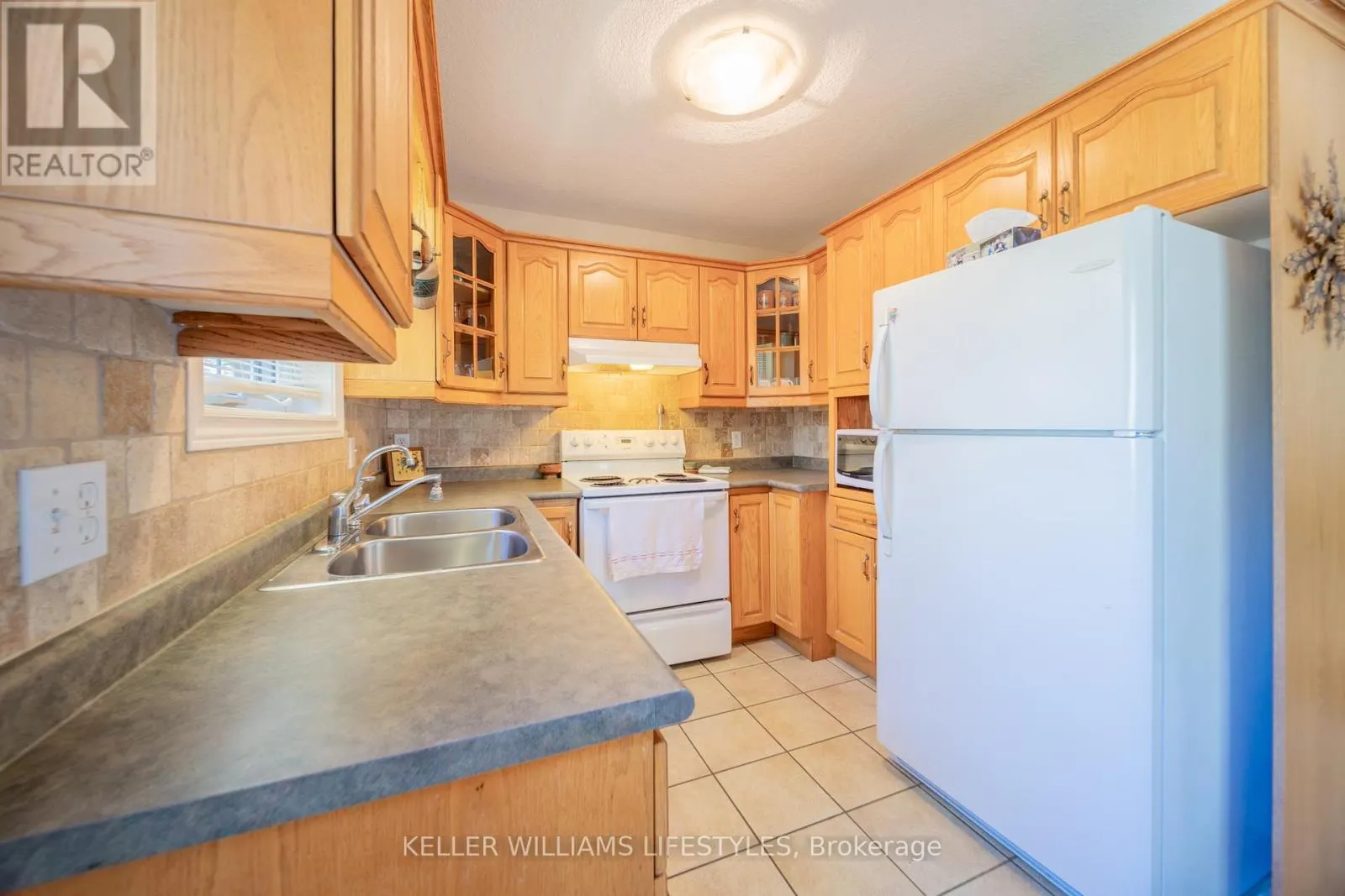 13 DUCHARME CRESCENT