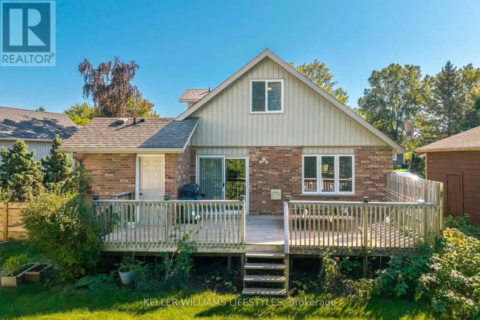 13 DUCHARME CRESCENT