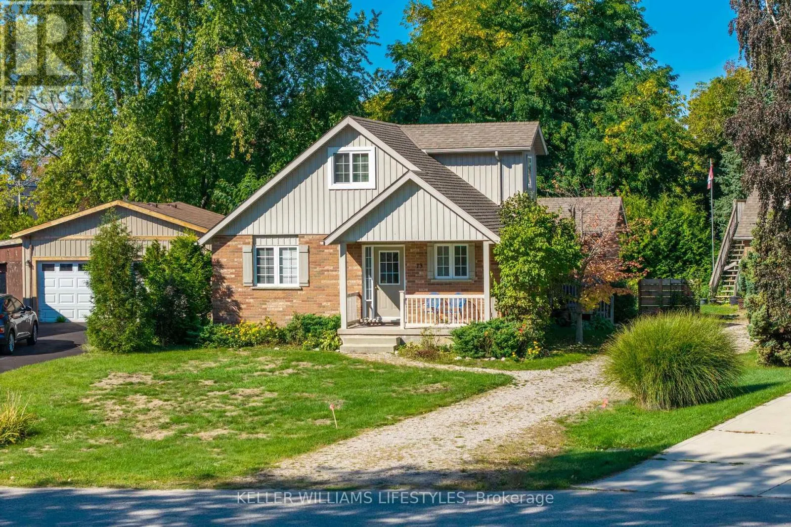 13 DUCHARME CRESCENT