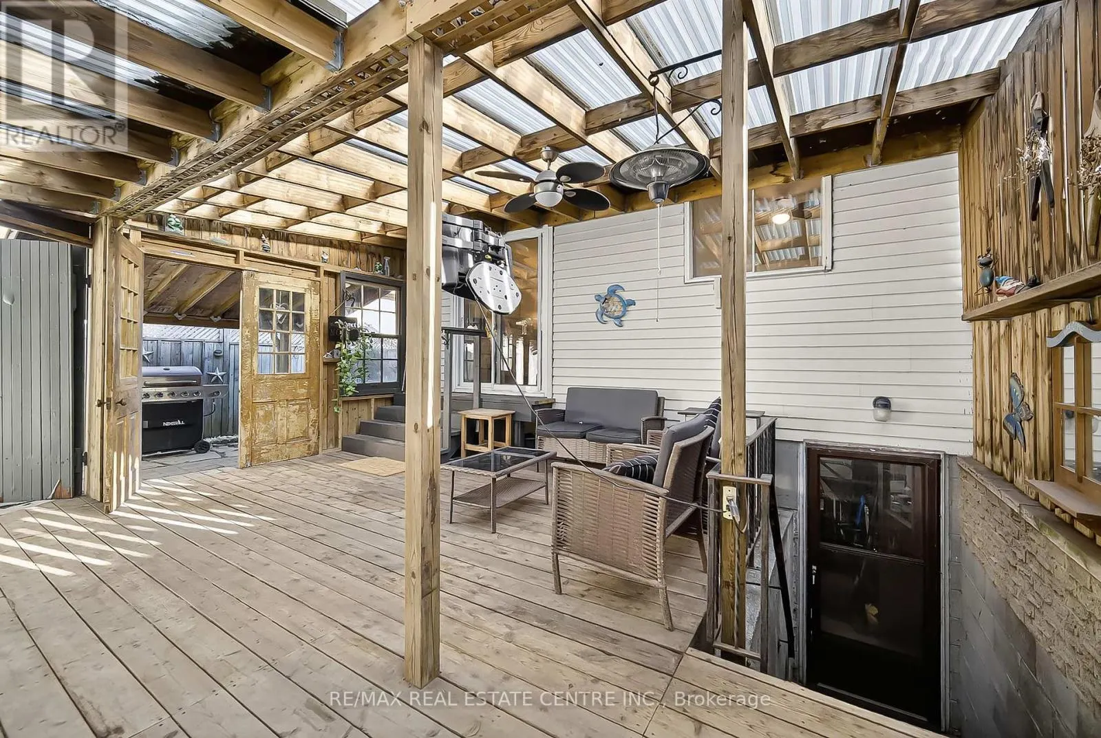 1131 PEARSON DRIVE