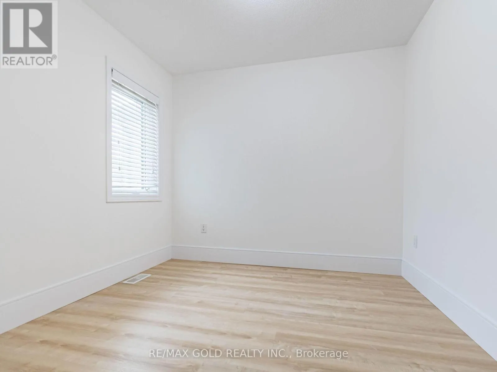 436 LINDEN DRIVE