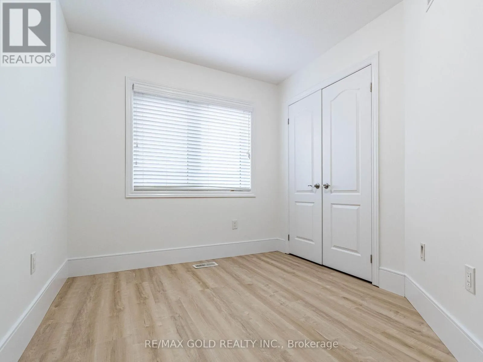 436 LINDEN DRIVE