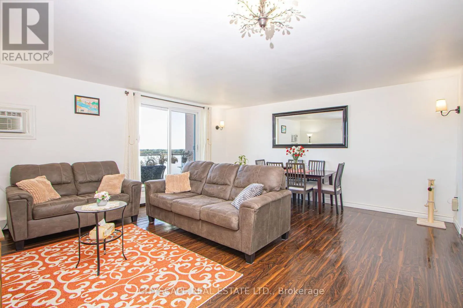 1008 - 573 MORNINGTON AVENUE