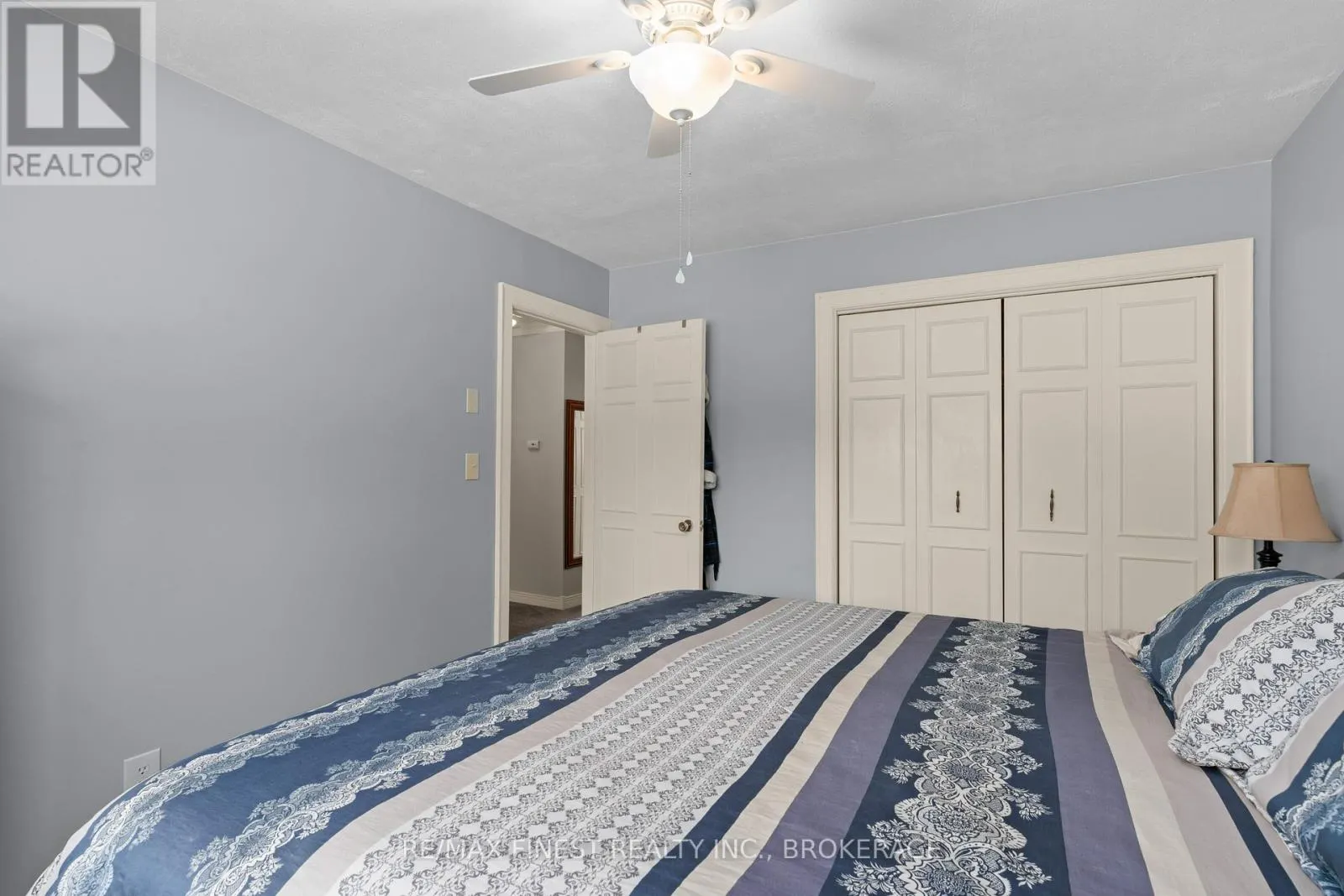 15 EDGEWOOD DRIVE