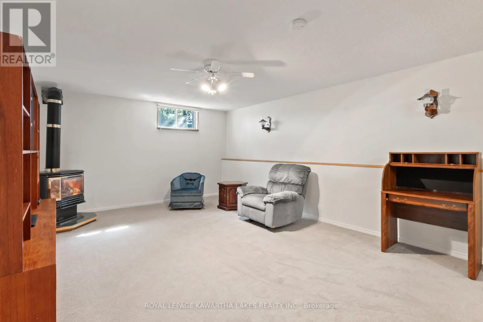 195 ELGIN STREET W