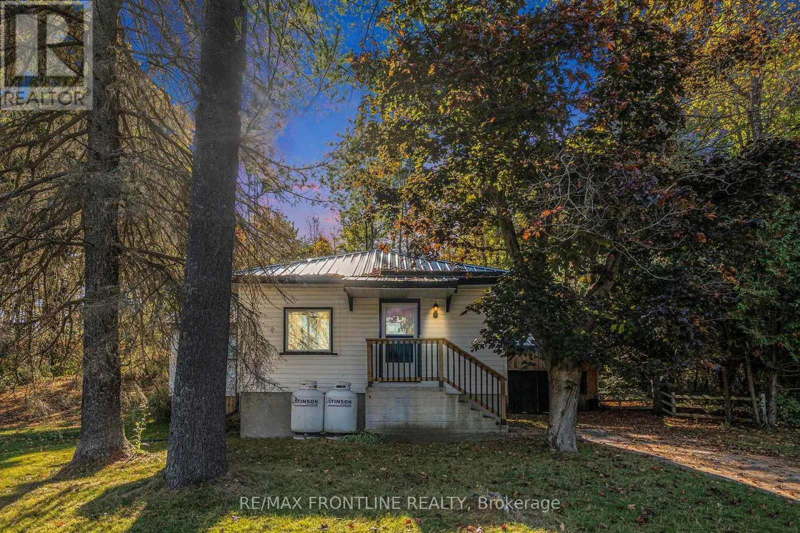 22053 HWY 7