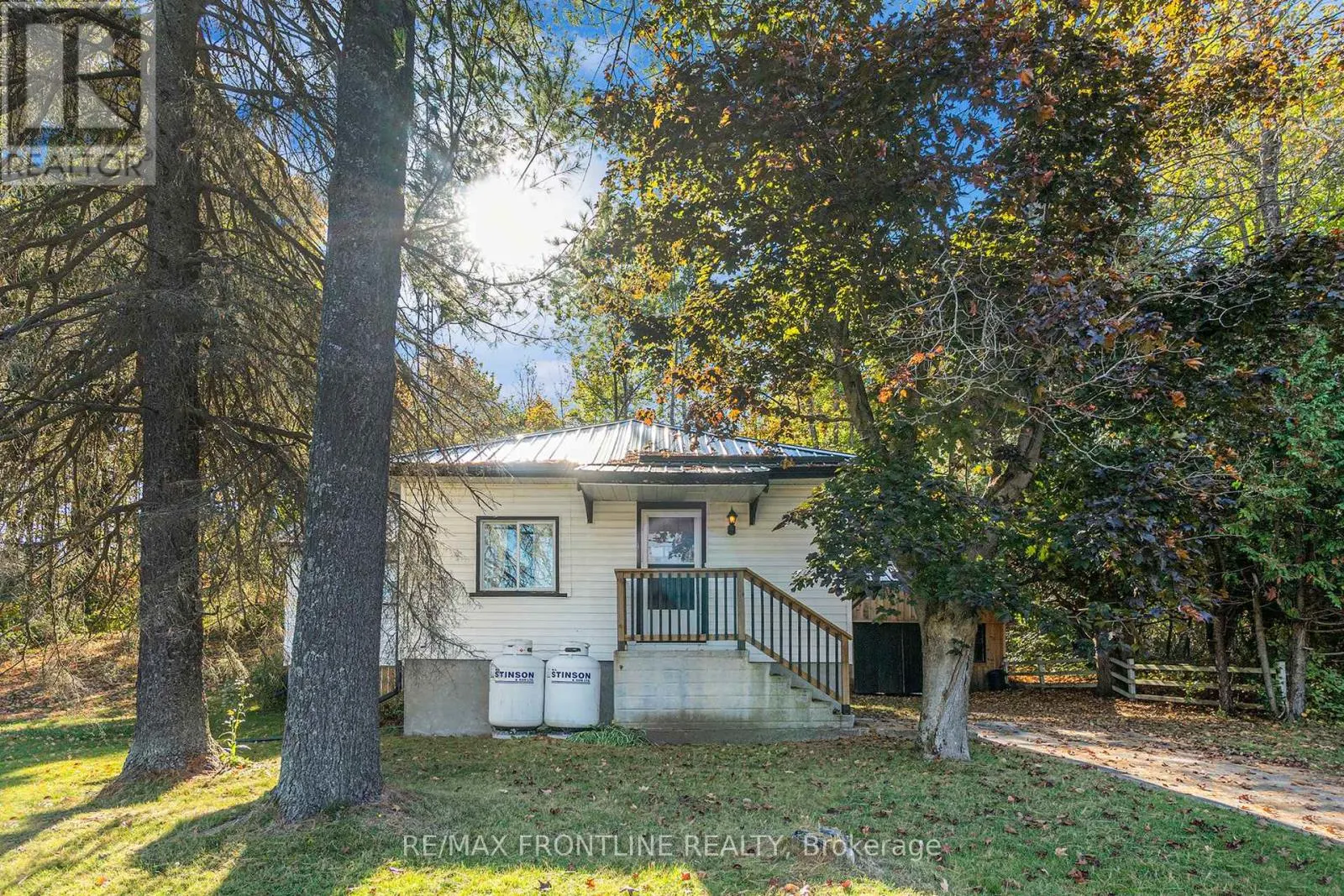 22053 HWY 7