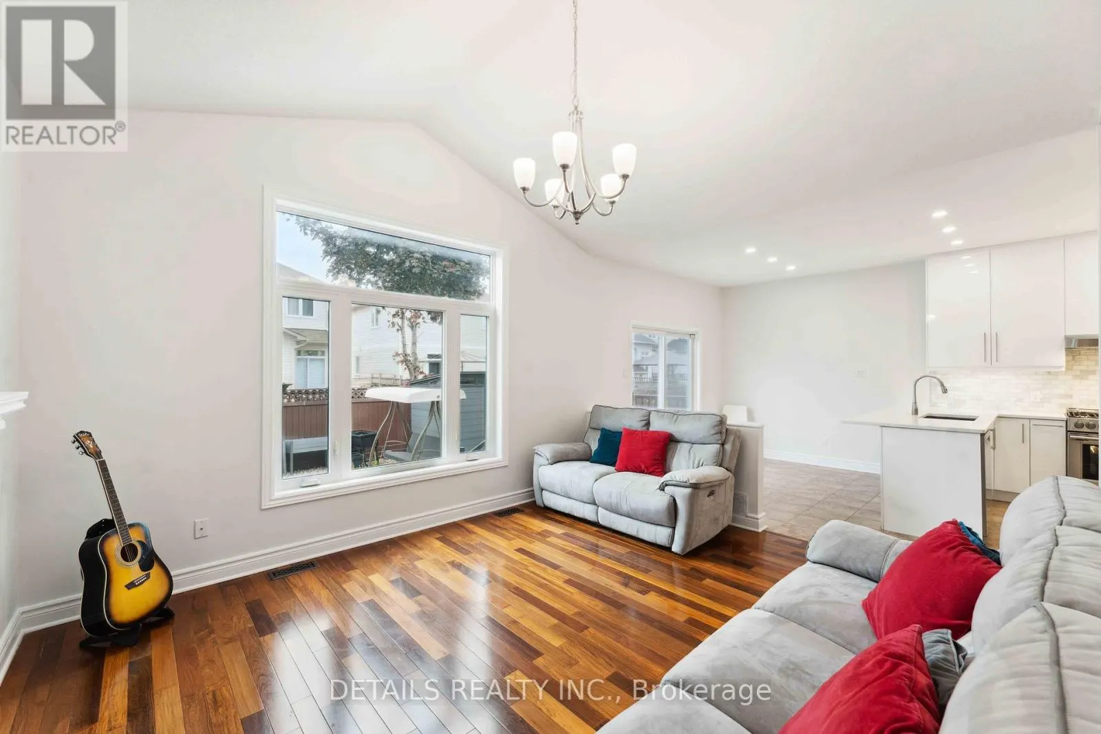85 CALAVERAS AVENUE