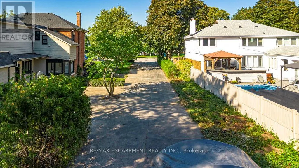 182 CONCESSION STREET