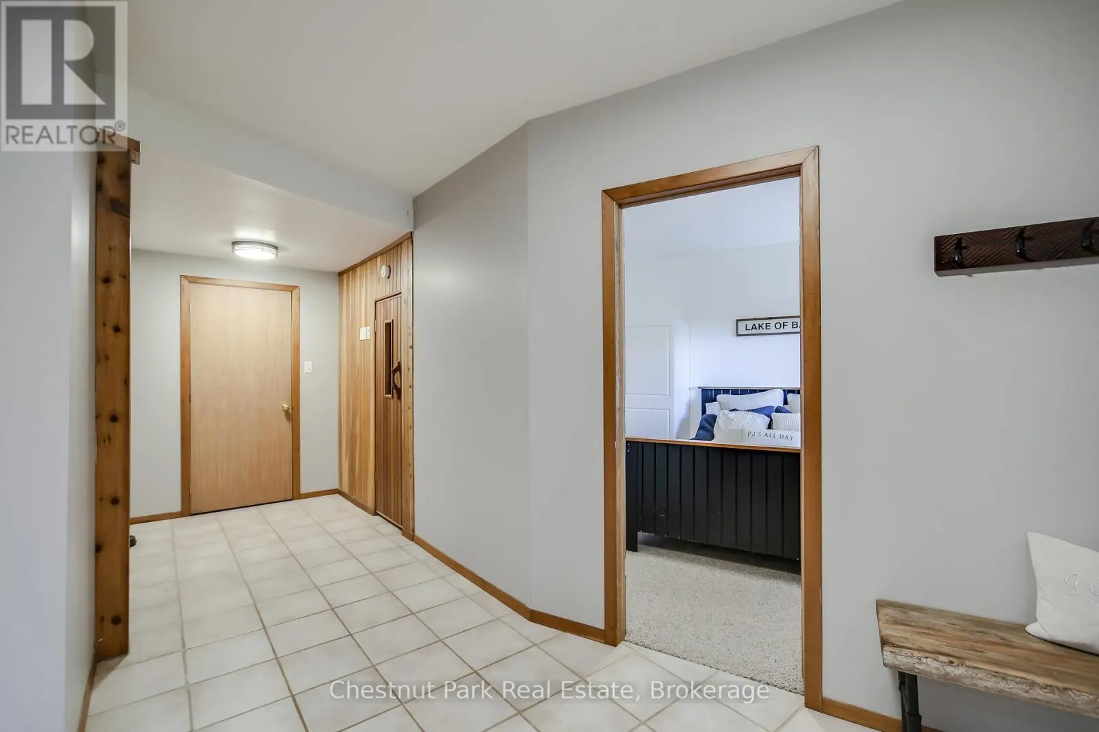 1033 POINT IDEAL ROAD